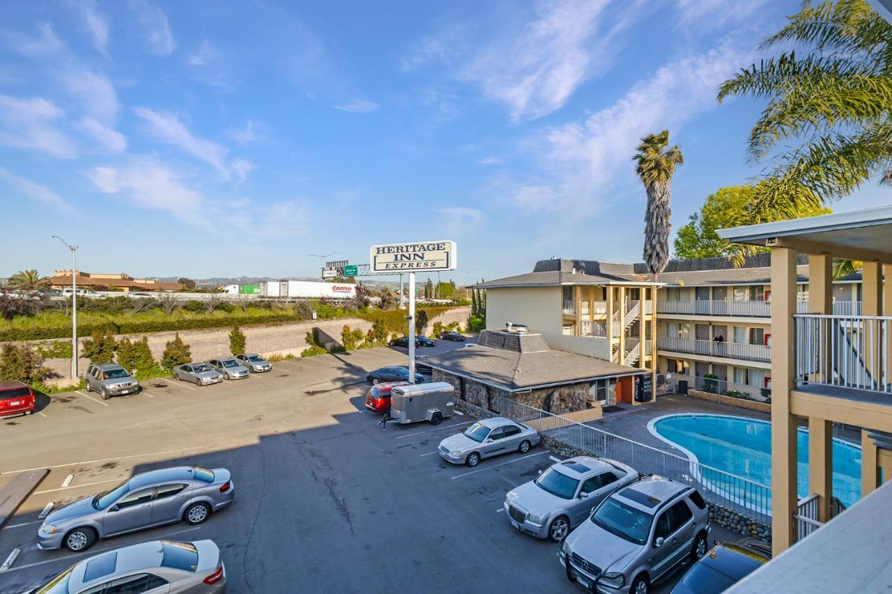 Motel Heritage Express Hayward