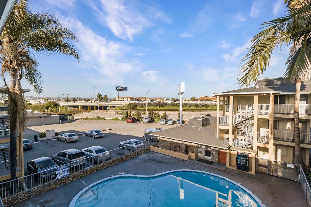 Heritage Express Motel 2*