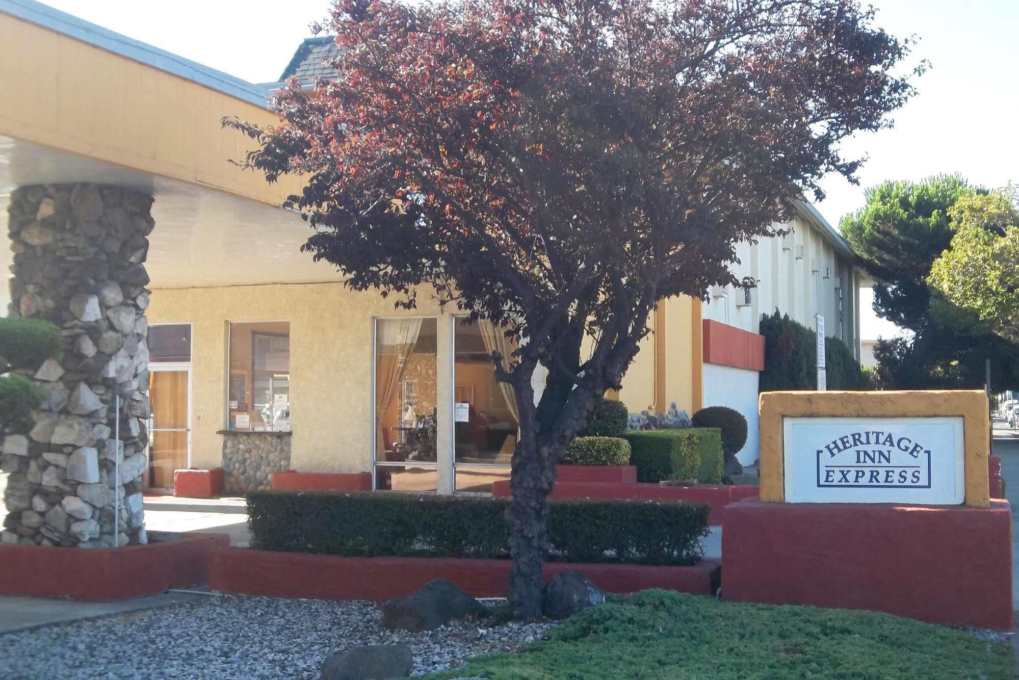 Heritage Express Motel